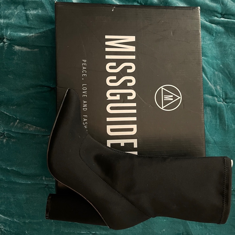 Misguided Pointed Toe Neoprene Boots